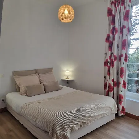 Ferme De L'abbaye Bed & Breakfast Dury (Pas-de-Calais)